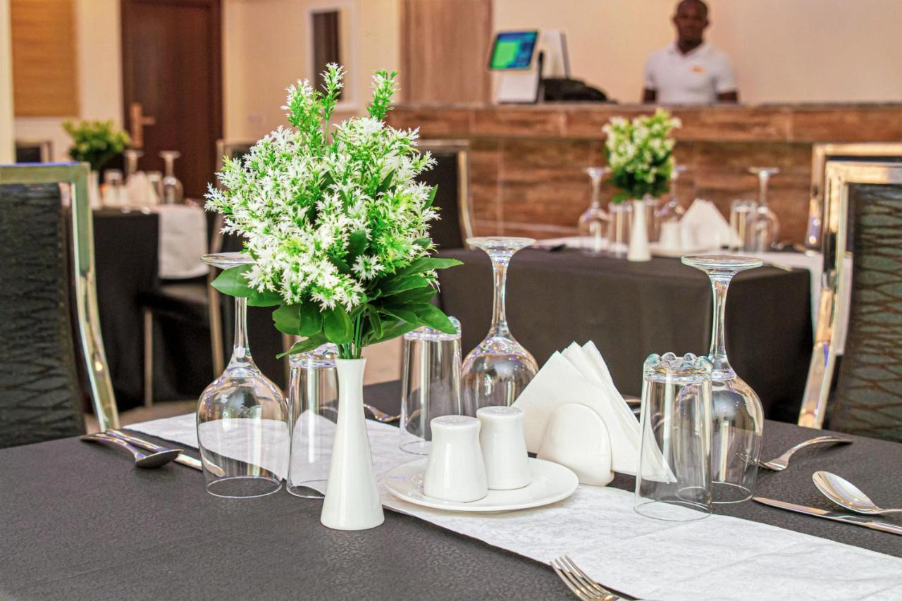 Beni Gold Hotel, Ikoyi Лаґос Екстер'єр фото